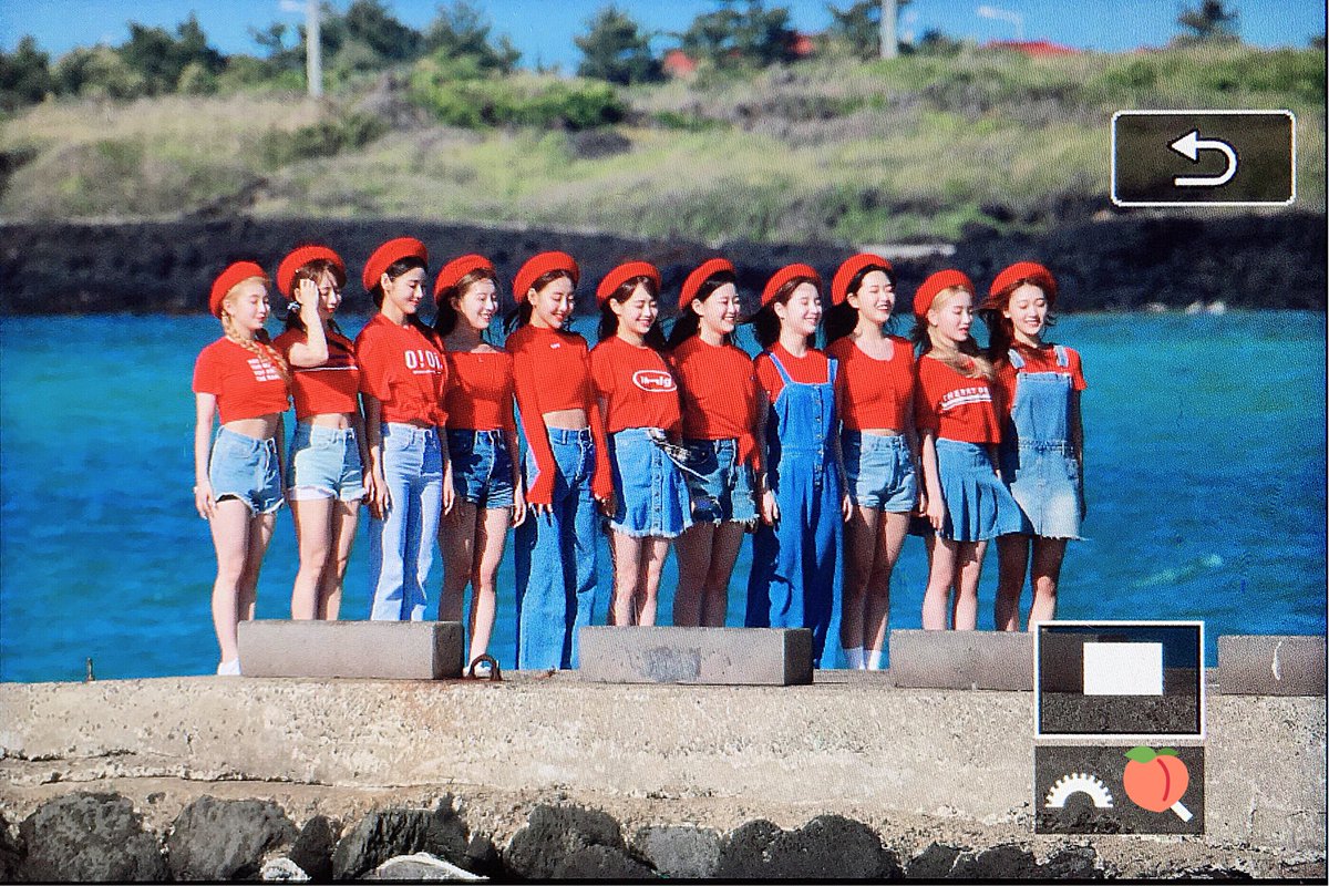 peachcream_chuu's tweet photo. #이달의소녀 #LOONA #츄 #Chuu #김지우  
@loonatheworld https://t.co/Or6INCatBX