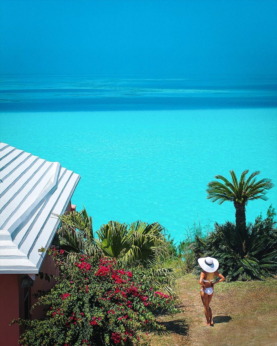 Long weekend goals ✅ 
Lock in your Labor Day plans with nonstop flights from the U.S. East Coast on <a href="/JetBlue/">JetBlue</a> and <a href="/delta/">Delta</a> 😎

📷 : <a href="/rachelsawden/">Rachel Sawden</a>