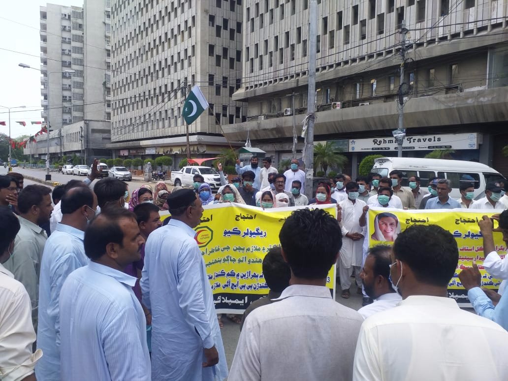 Samoonahsan1's tweet photo. #RegularizePPHIStaffSindh https://t.co/2uk3L2E0Dj