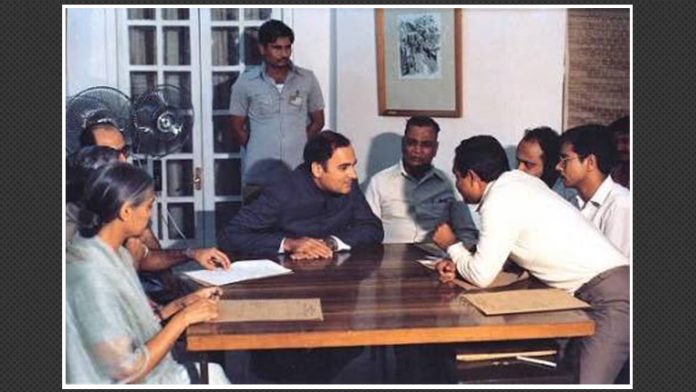 From GoI and GoA:1. RD Pradhan, Home Secratary, GoI2. PP Trivedi, Chief Secratary,GoAAnd then PRIME MINISTER Rajiv Gandhi was also present. #assamaccord