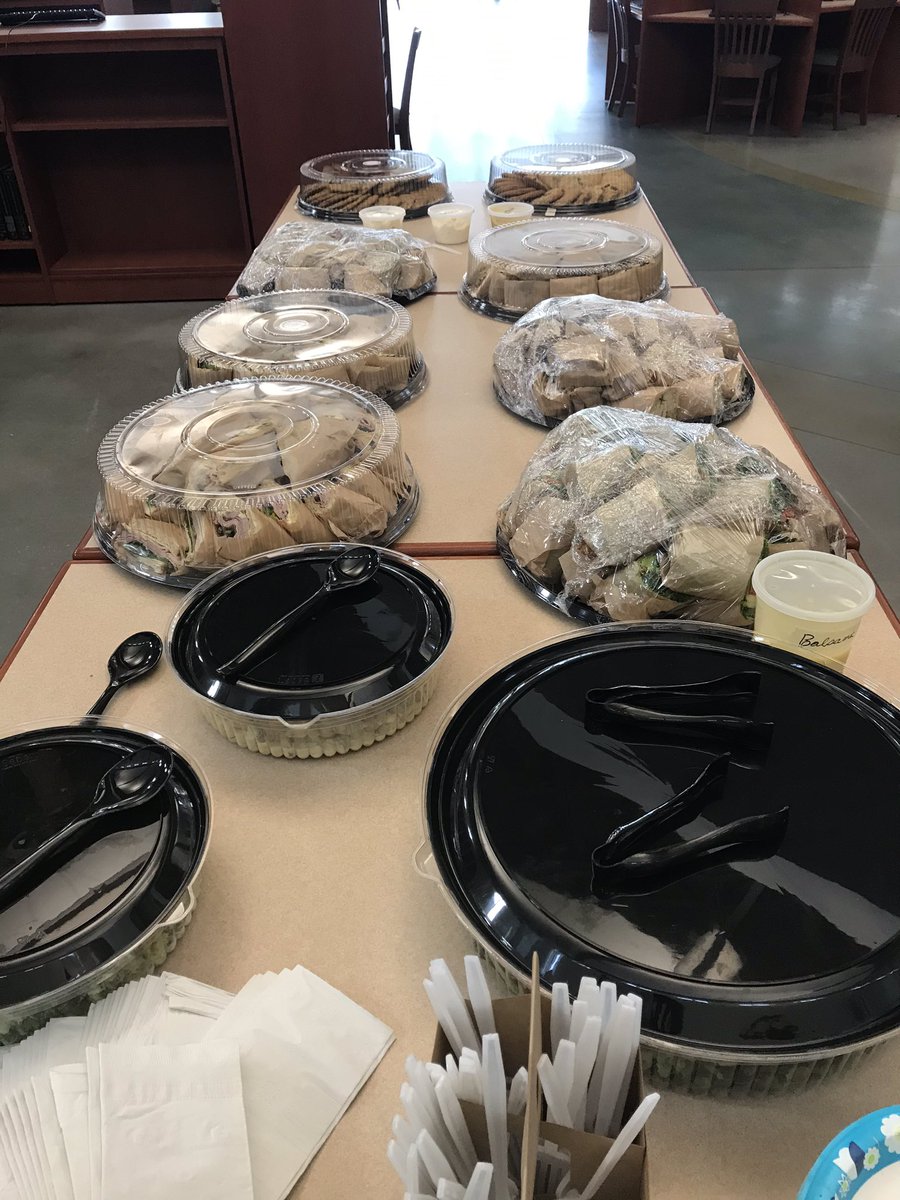 StormGroveFever's tweet photo. Thank you Napier &amp; Rollin for an amazing lunch from Chelsea’s today! @Bass_SDIRC @SDIRC_myhre @IRCSchools @SDIRC_SUP https://t.co/y2LmZs1qIW