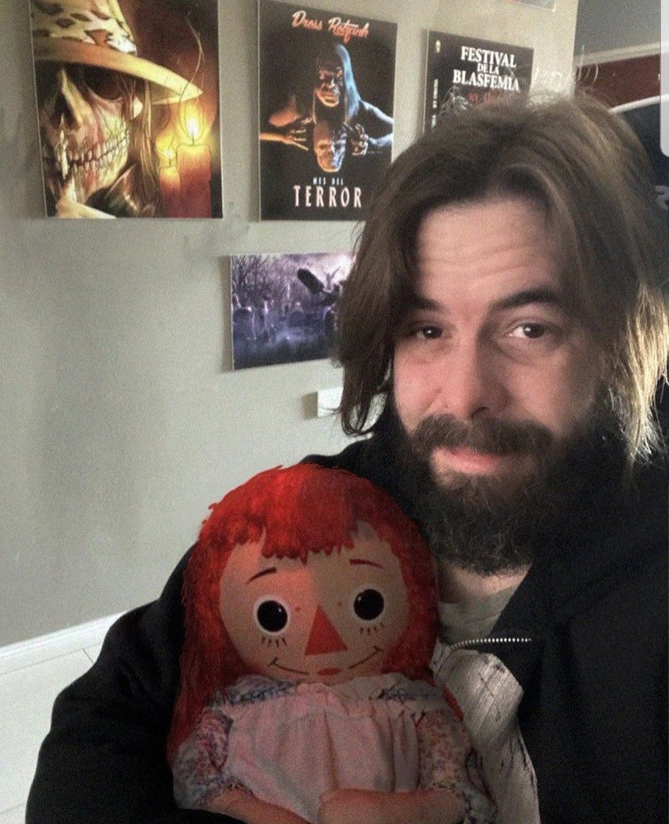 ColdpEl's tweet image. Ya sabemos quien tiene  a #anabelle