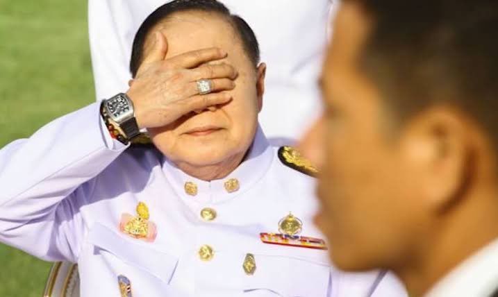 The leader of PPRP party is Prawit wongsuwan. He did a coup détat in 2014 and Thailand was ruled by Junta dictators gang called NCPO without democracy for 5 years(2014-2019) (5)