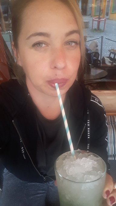 Because of reducing working hours, all bars are full #Scandinavia #mojito #selfie https://t.co/J4d2j<a href="/tag/selfie"class="tags"><span>#selfie</span></a><a href="/tag/mojito"class="tags"><span>#mojito</span></a><a href="/tag/scandinavia"class="tags"><span>#scandinavia</span></a>