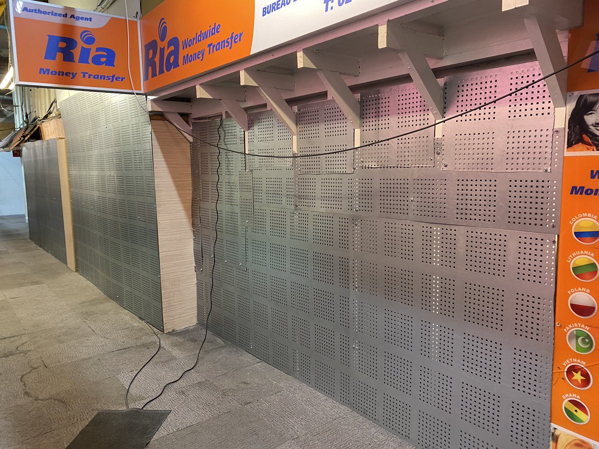 fumingchu's tweet photo. Its the sound of the true intentions that @TfL has for @7_SistersMarket !!!! They are sealing d traders out !!!! Thanks @SadiqKhan ur anti racist policies at work! https://t.co/t1RSK8WPnS