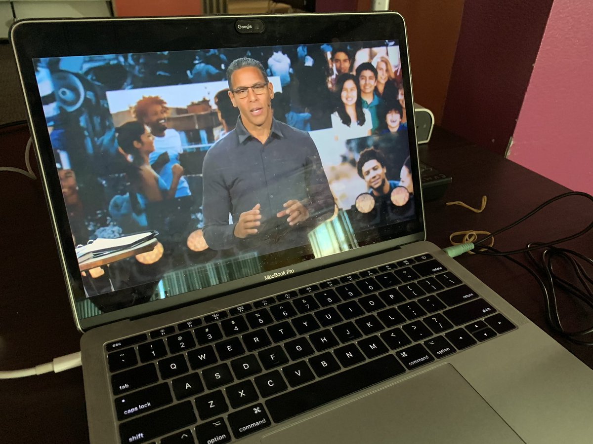 mrs_irwin312's tweet photo. #TheThirdOption @milesmcpherson “Focus on what we have in common.” @CajonValleyUSD #WelcomeBackBreakfast @CajonValleyMS #CVMScougarPRIDE https://t.co/P7h7I8LyCS