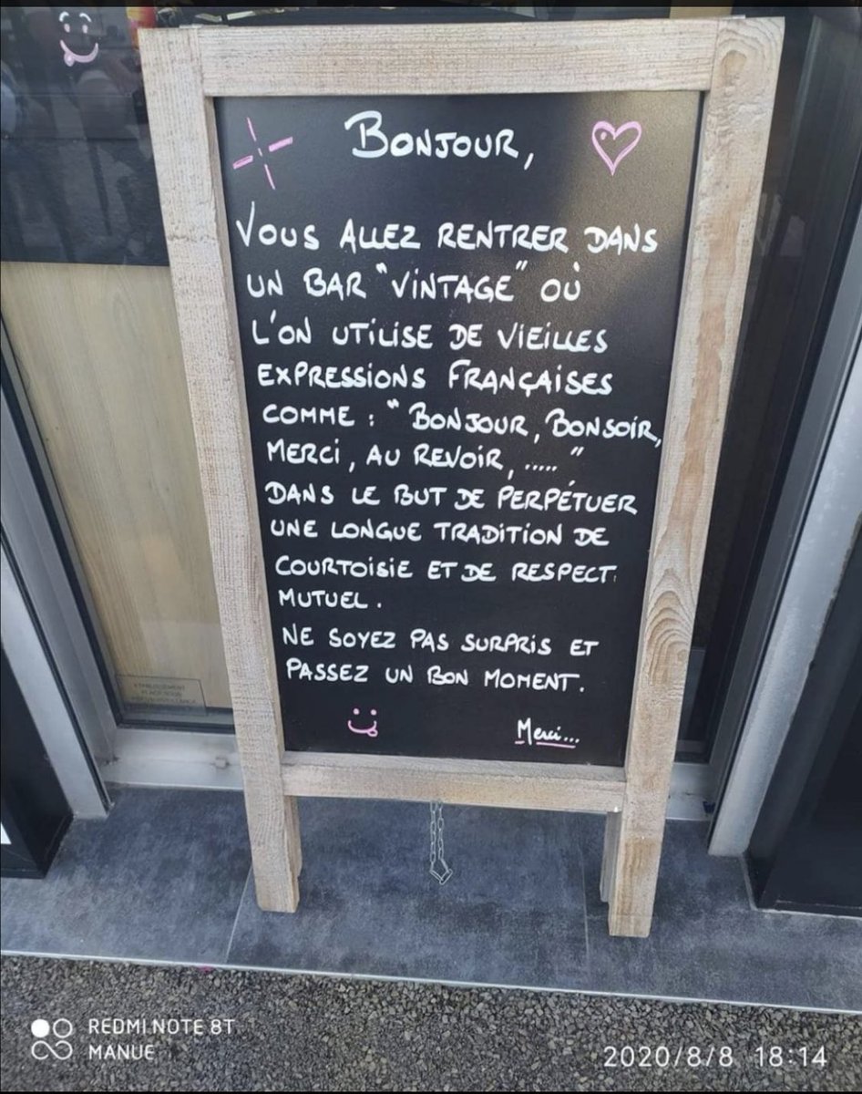 Vu à la porte d’un bar breton, du côté d’Audiernes... 🙌😊🙂 #Vintage