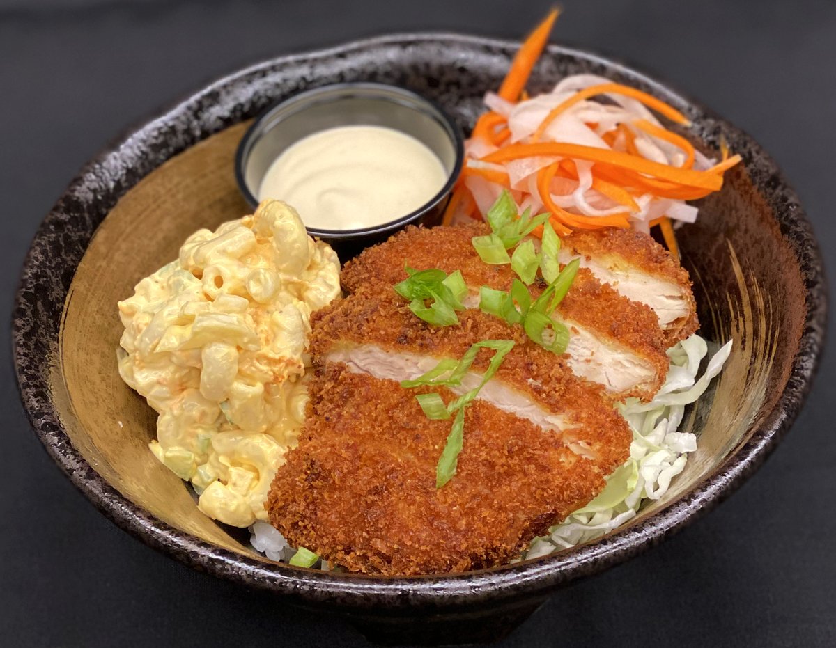 I'm serving lunch and dinner today! 900 Folsom St, SF from 11am-3pm and <a href="/SPARKsocialSF/">SPARKsocialSF</a> from 5pm-9pm. bit.ly/3iDaTof #sfeats #eatersf #Foodtruck #sanfran #anzutoyou #foodiesf #Japanese #bayareafood <a href="/7x7/">7x7</a> <a href="/eatersf/">Eater SF</a>