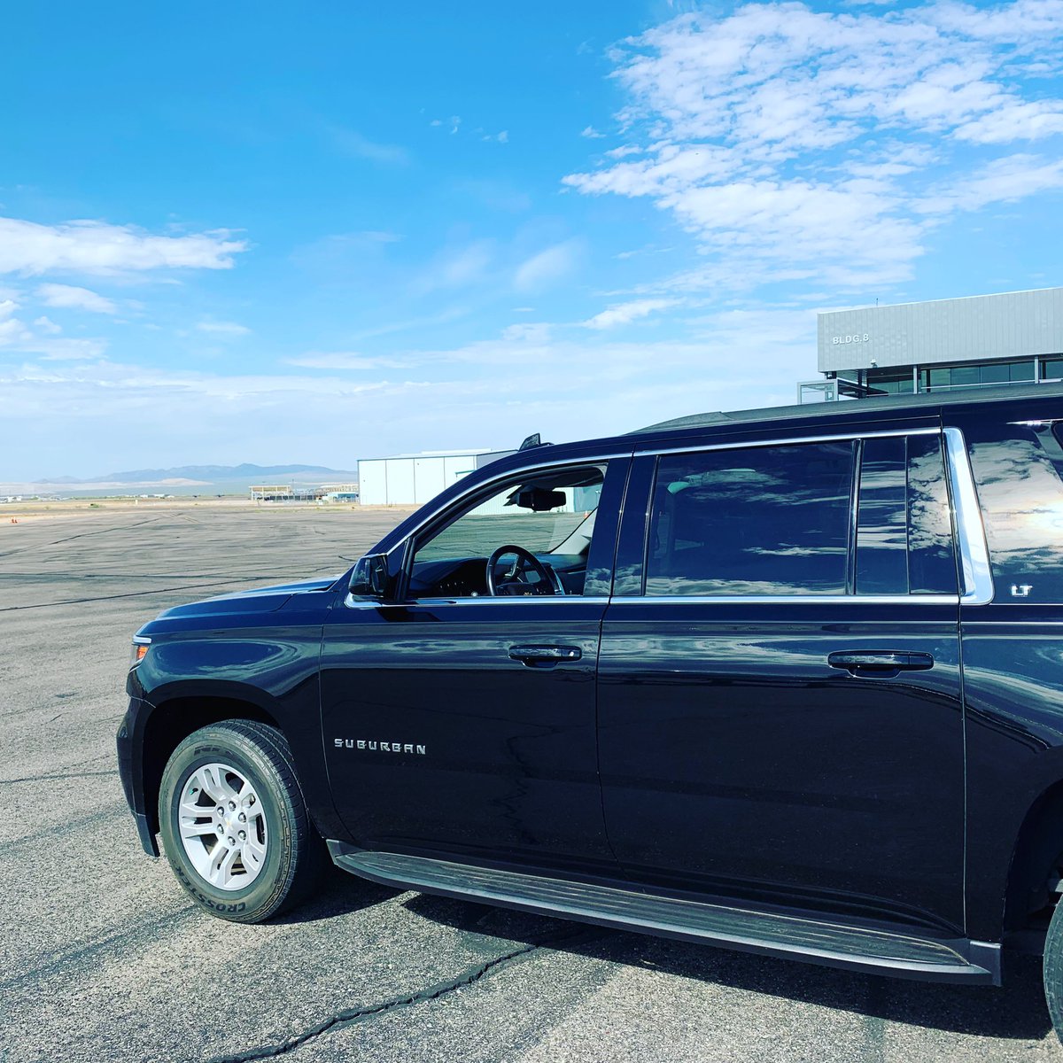 tucsonlimo's tweet photo. FBO arrival this morning https://t.co/rNc64HmZOX