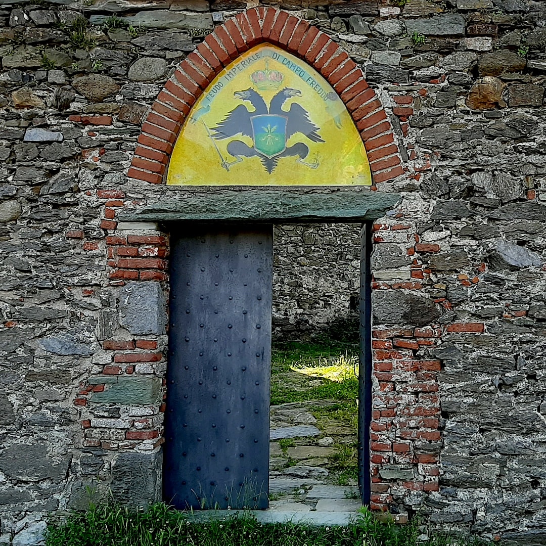 Visitate il profilo Instagram se vi interessano foto di Campo Ligure. ENG: Visit the Instagram profile if you are interested in photos of Campo Ligure.
.
> instagram.com/lamiacampoligu… <
.
#CampoLigure #ValleStura #Liguria #entroterra #entroterraligure #appenninoligure #estate2020