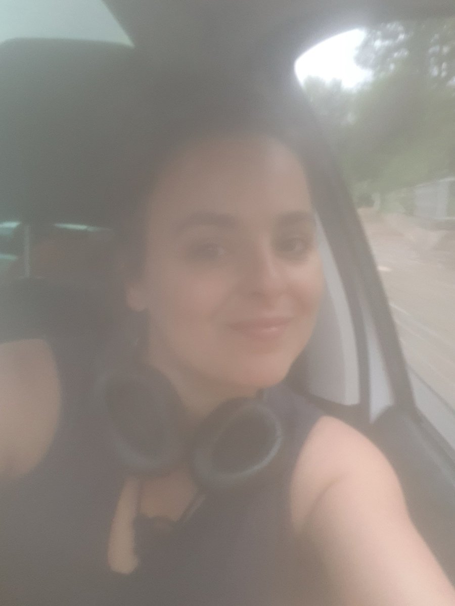 MarionFiedlerTN's tweet photo. Happy Friday ! #busybusy #weekisalmostover #aMarionThang https://t.co/e7rEN1XNHI