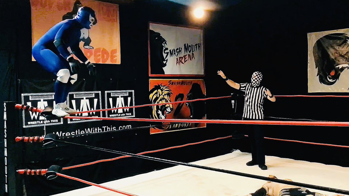 SmashMouthWWT's tweet photo. @BlueDreamWWT vs @IAmASeriousDude for the #ContinentalChampionship at #WWTShowcase #Big20... can you say BARN BURNER 🔥🔥🔥 #BiggerBadderBolder #BeEntertained #SeriousChamp #DreamOn https://t.co/TMvy9js5vT