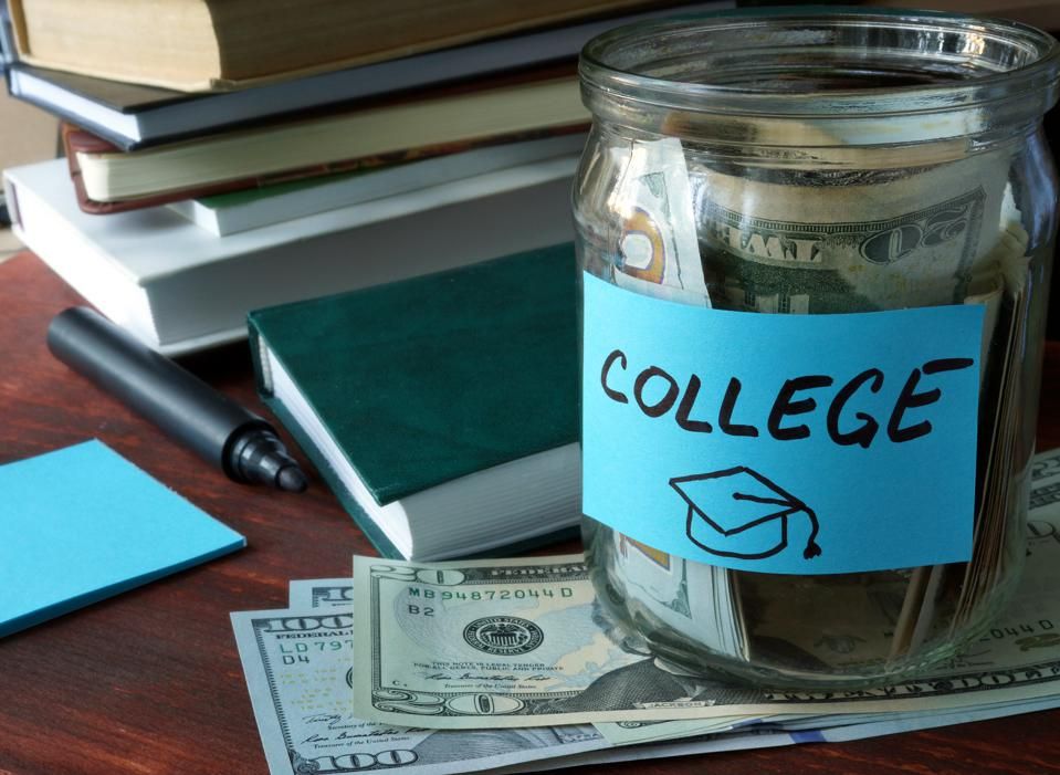 eudwealth's tweet photo. Saving for college while funding your own retirement can seem like a daunting task for parents. But it doesn't need to be 🤓

Read what @brett_koeppel had to say in his latest contribution to @Forbes here: https://t.co/t3RXYKbXlV https://t.co/iFje6P8gm4