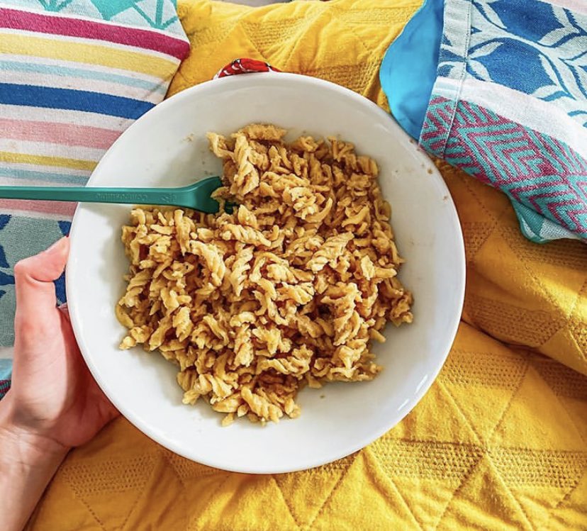 Is there a better feeling than wanting Mac and you remember you have a pan of it in the fridge? You’re not familiar with that? Well go ahead and order yourself a pan size of Mac or enchilada or whatever you want! We’re here till 8PM tonight 😋💕 #okcvegan #theloadedbowlokc