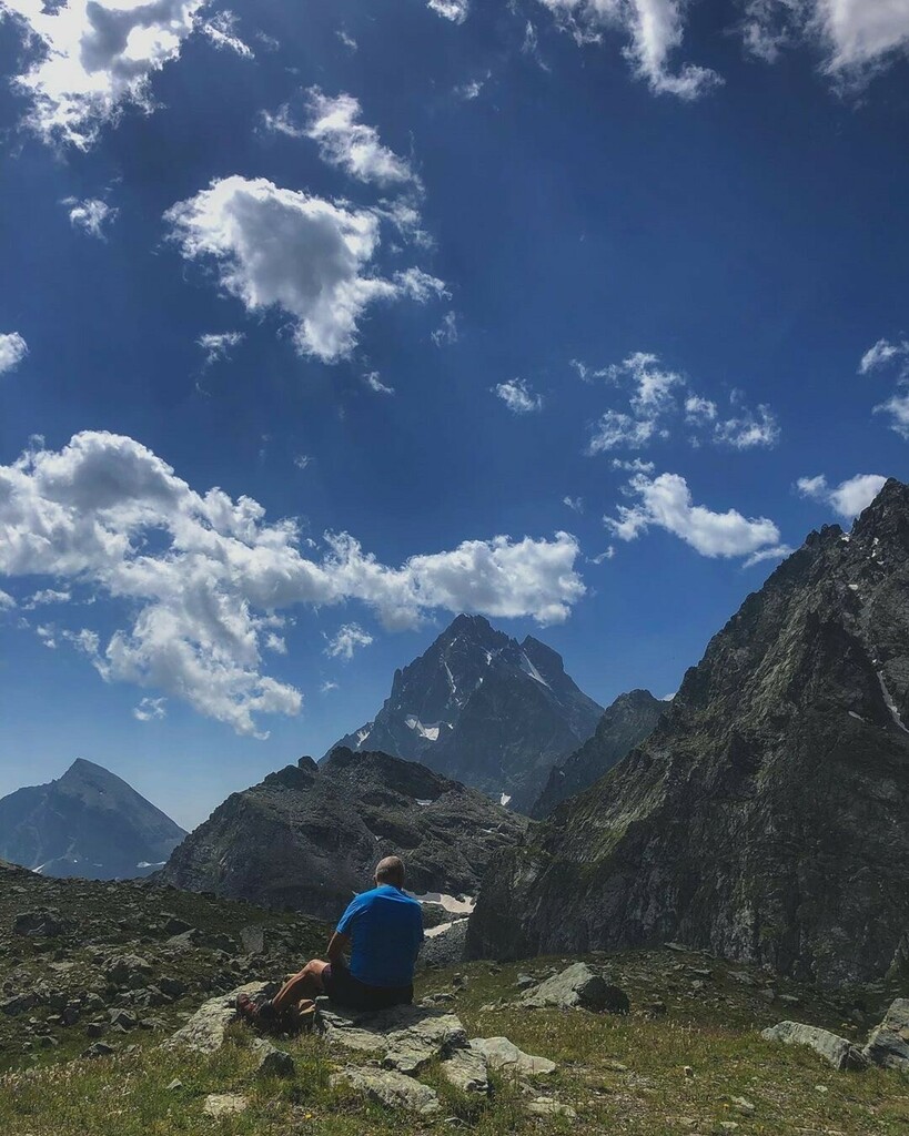 ParcoMonviso's tweet photo. A Ferragosto con il Monviso!
Buona settimana di Ferragosto con le vostre foto: grazie a Lollo Baravalle (IG: @busoni)  per aver condiviso una sua immagine di qualche giorno fa con l’hashtag #monvisounesco.
#iovivoilMonviso #alcospettodelRediPietra
#monvi… https://t.co/T29PHkhx4y https://t.co/BLRjvljz0r