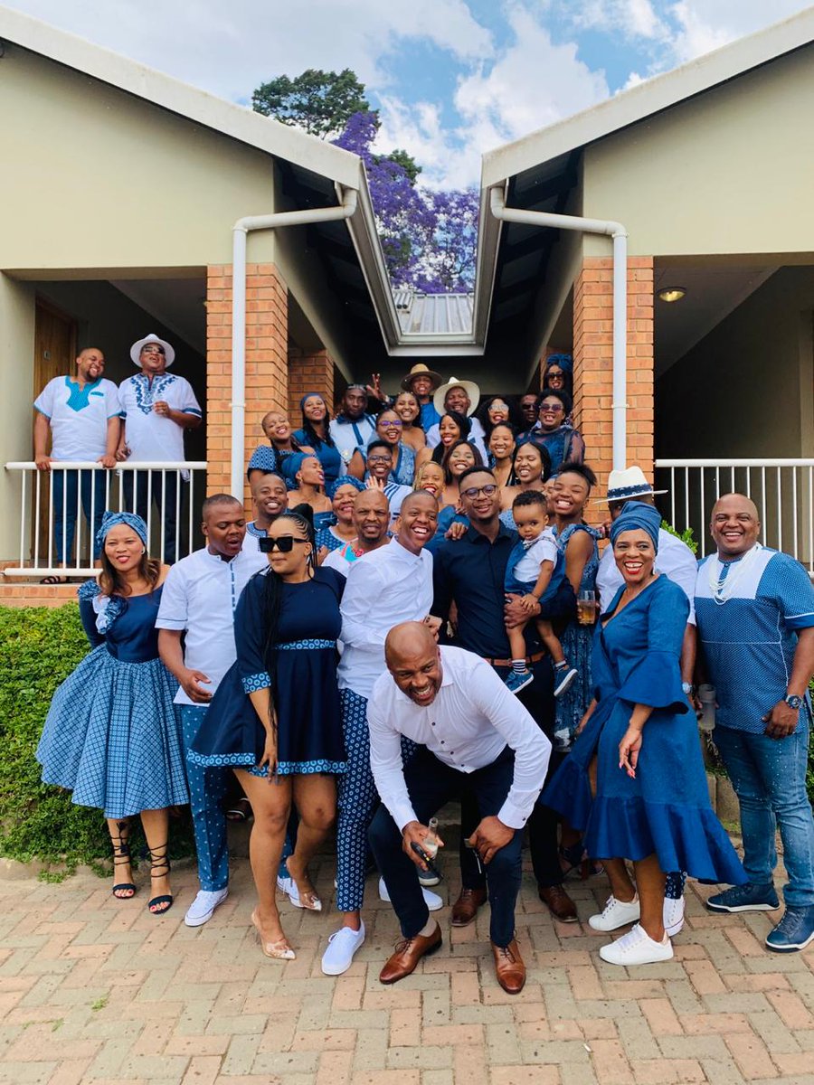 BarbaraBonolo's tweet image. #ShareAPic #weddingday 💙 This Is How We Do Family Wedding 👌🏼