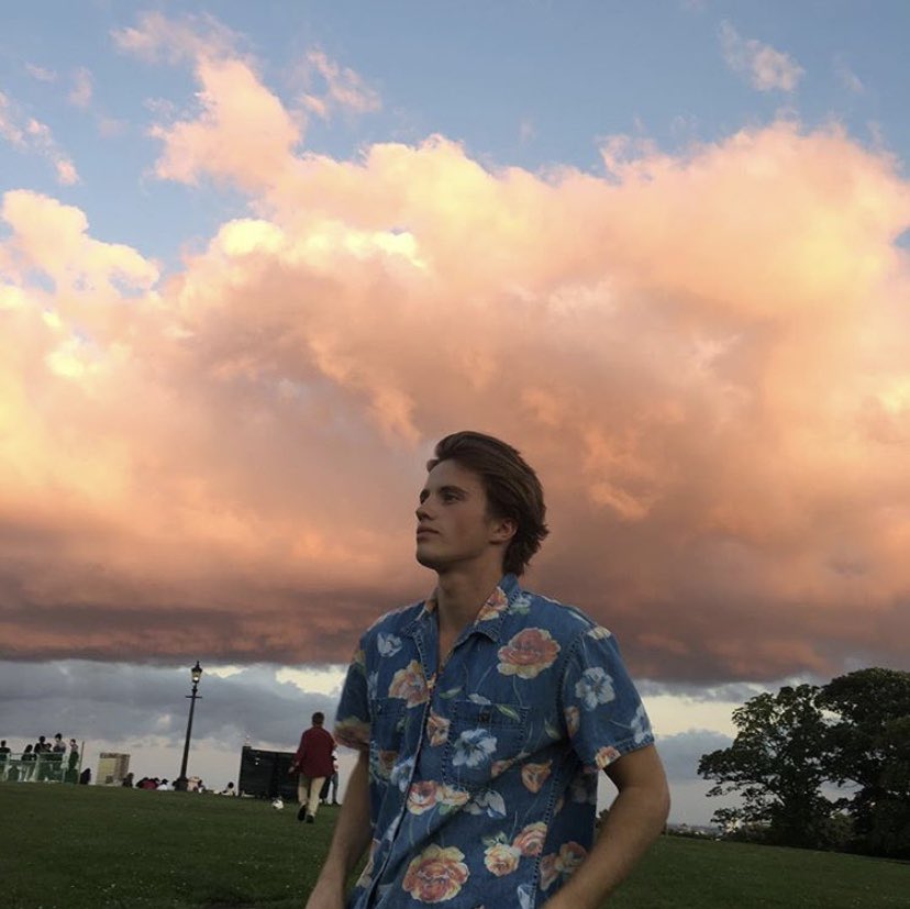 now introducing: me as a wannabe George Sear, a thread (not necessarily me recreating his photos, just a collection of pics in my camera roll that are similar to his)