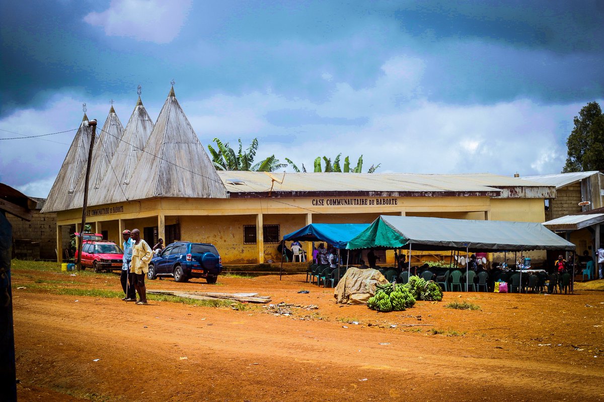 Lolipop_pic78's tweet photo. Nous sommes à l'ouest du Cameroun dans la ville de Bafang département du Haut-Nkam plus précisément au village BABOATE 🇨🇲 https://t.co/1dyVJI1tt6