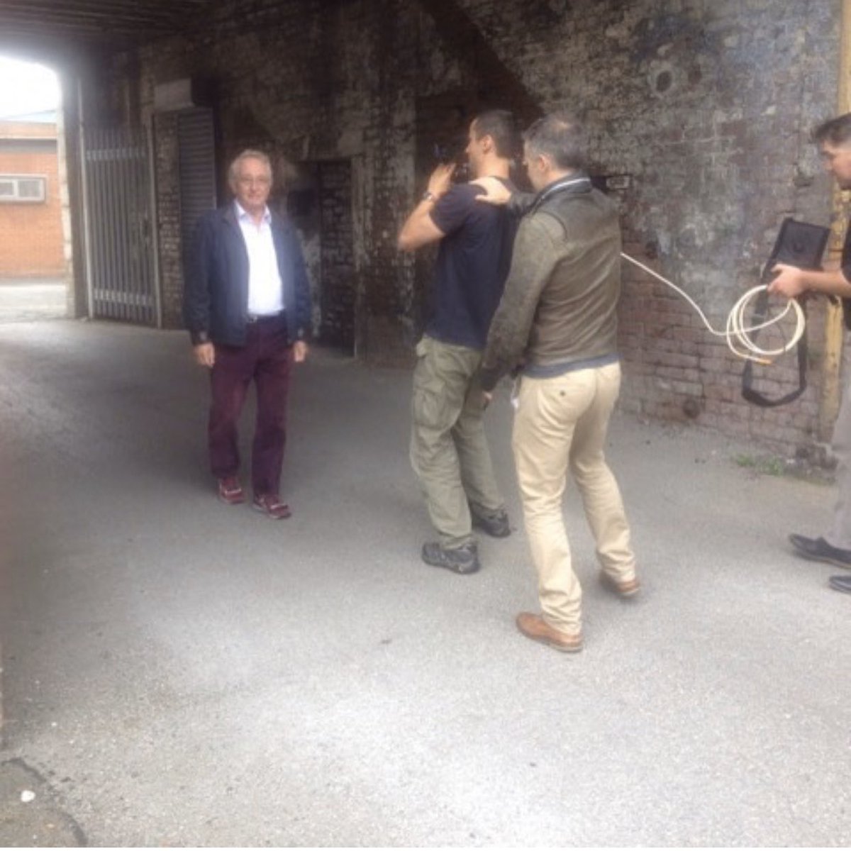 Reebokfounder's tweet photo. A day filming with the classics team a few years ago at the old factory. Wear my classics every day๐ #reebok #thisisclassic #reebokclassic https://t.co/oXkvtH2A29
