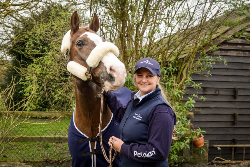 PetplanEquine's tweet photo. When heading down the centre line, first impressions count! Get yourself looking and feeling tip-top and ready to go this weekend with some competition prep and turn-out tips from Petplan Equine Ambassador, Lyndsey Ryder!
https://t.co/RGtHkEXn4D
#AreaFestivals https://t.co/Mp4SXdiEnk