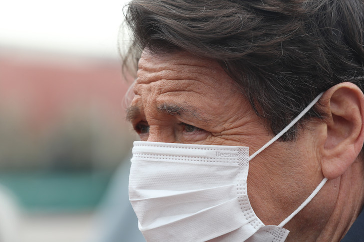 FrancoisChollet's tweet photo. COVID-19. Confirmation de la diffusion du virus. L'incidence passe de 15 à 30 / 100 000 en Haute-G et plus sur Toulouse. Plus que jamais les gestes barriere dont le port du masque sont nécessaires.  @PrefetOccitanie @ARS_OC @URPS_Biologiste @jlmoudenc @TlseMetropole #COVID__19 https://t.co/RgezcBLGI7