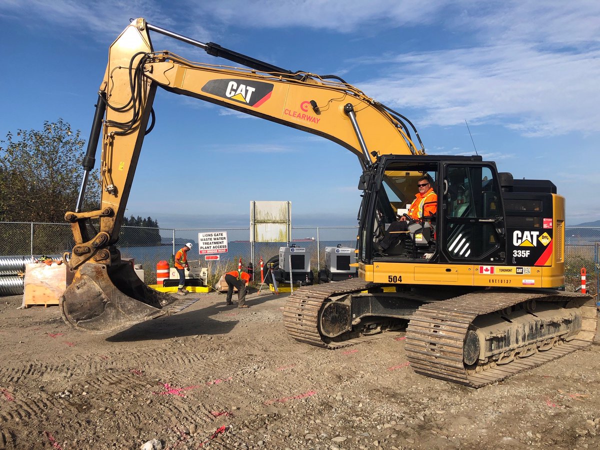Clearway1973's tweet photo. Breaking ground for the first time on any project feels good. Hello from Vancouver. #construction #GreatToBePartOfATeam https://t.co/T1dvUxtkhC