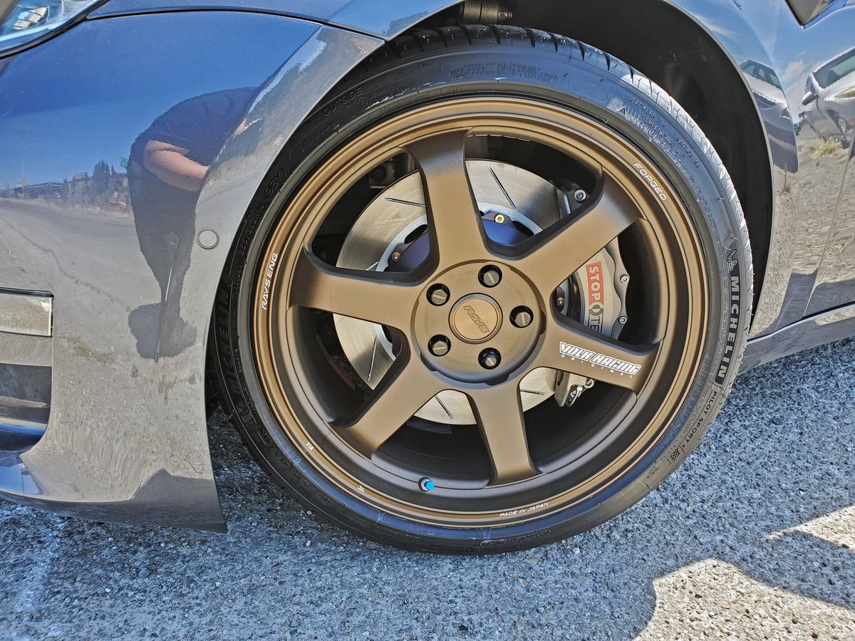 MountainPassEV's tweet photo. Abhi crushing it with @raysmsc Volk TE37's paired MPP Sports Coilovers, Camber+ Toe Arms and our new MPP.R Stoptech STR-60 BBK!
Thanks for your support and enjoy my friend!
#TE37Everything #mountainpassperformance #stoptech #bigbrakes #tesla #model3performance #model3 #volk https://t.co/KryBjkkdTD
