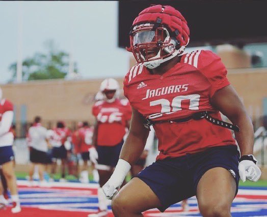KadoCarr's tweet photo. You can tell by my face how im feelin.🌾🗣 https://t.co/Cmrppg5Bn4