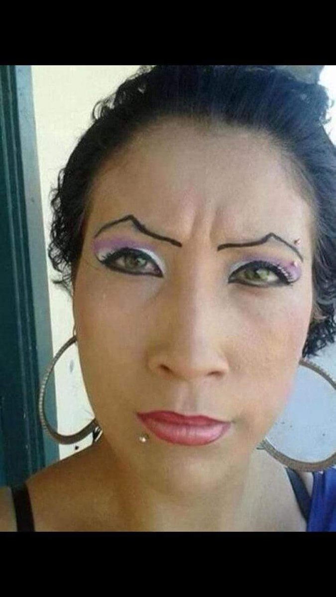 لو قلنا ان السنه باعوا شرفهم وارضهم لداعش لقامت الدنيا ولم تقعد ولكن انتم ترددونها منذ سنوات الفلسطينيين باعوا ارضهم للاسرائيلي ...
نفس المضمون 
ولكن تؤمنون ببعض وتكفرون ببعض