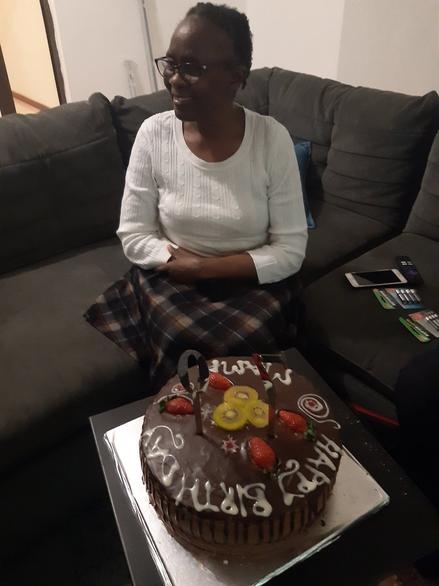 ZeusDeuceAfrika's tweet photo. When #lockdownpart3 was announced my sister noticed it ends on my Mom's birthday!🎂 The folks are in the Central District so hadn't seen them in months since #COVID19 turned our lives upside down. Incredibly errands &amp; permits thankfully brought us together last night! So happy 😁 https://t.co/uIp1gwk7g5
