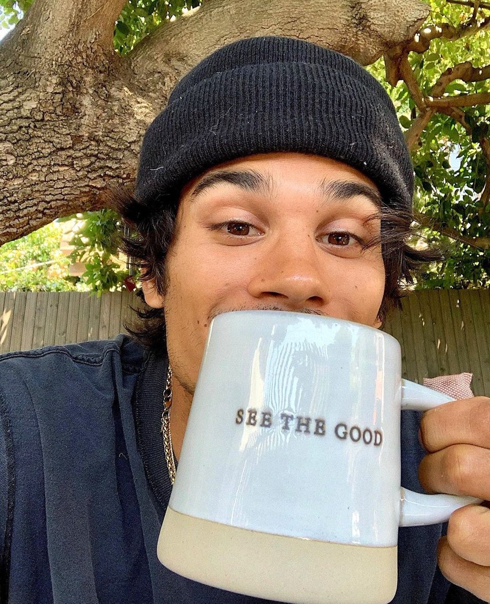 dallgdr's tweet photo. ✌🏽🍵 https://t.co/WOWlllhMCV