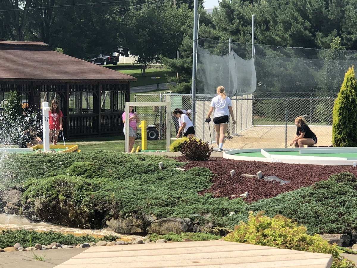 NpQuakerVB's tweet photo. Two full weeks of two-a-days and scrimmages earns you a Friday out for ⛳️ and food!

The first match of the season is only a week away and these girls have already grown and improved and gotten closer as a TEAM. 

Can’t wait to hit the court next Saturday!

#TogetherWeCan 🔴🏐⚫️ https://t.co/pesVxKrDiP