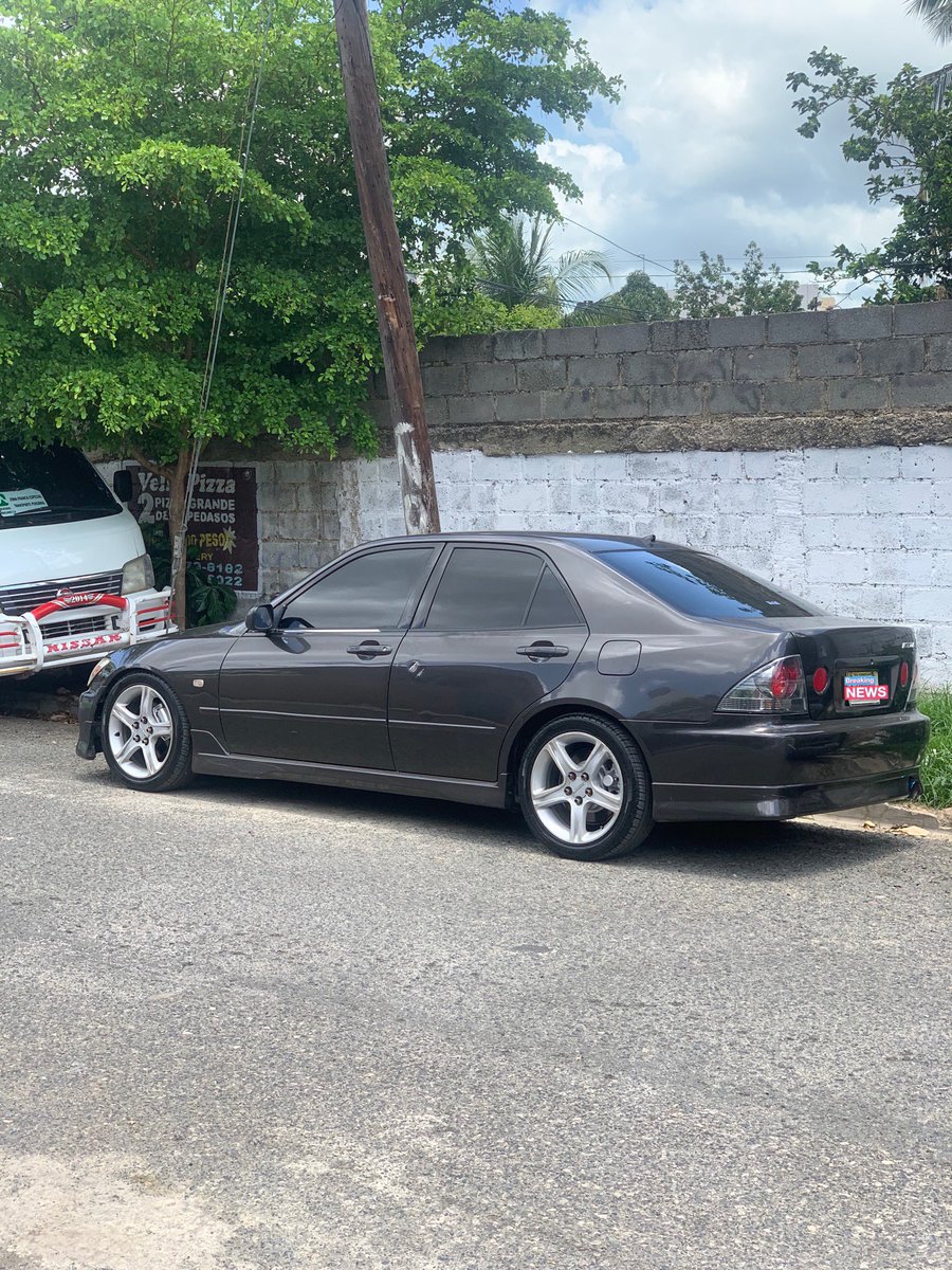 JoanPhotography's tweet photo. Pero yo no les mostré la nueva adquisición 😱 #altezza #altezzaRS200 #rs200 #is300 #sxecrew #is200 https://t.co/tS9yf4tG37