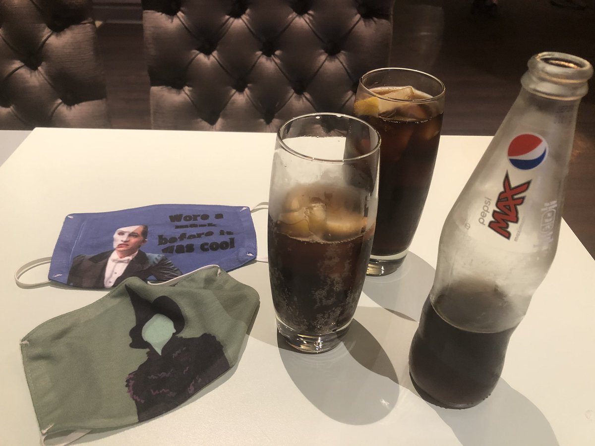 I’m back!!! So happy to be here having a drink listening to show tunes <a href="/BristolHipp/">The Bristol Hippodrome</a>. Will be back too once you start serving food #SupportTheArts #TheShowsMustGoOn