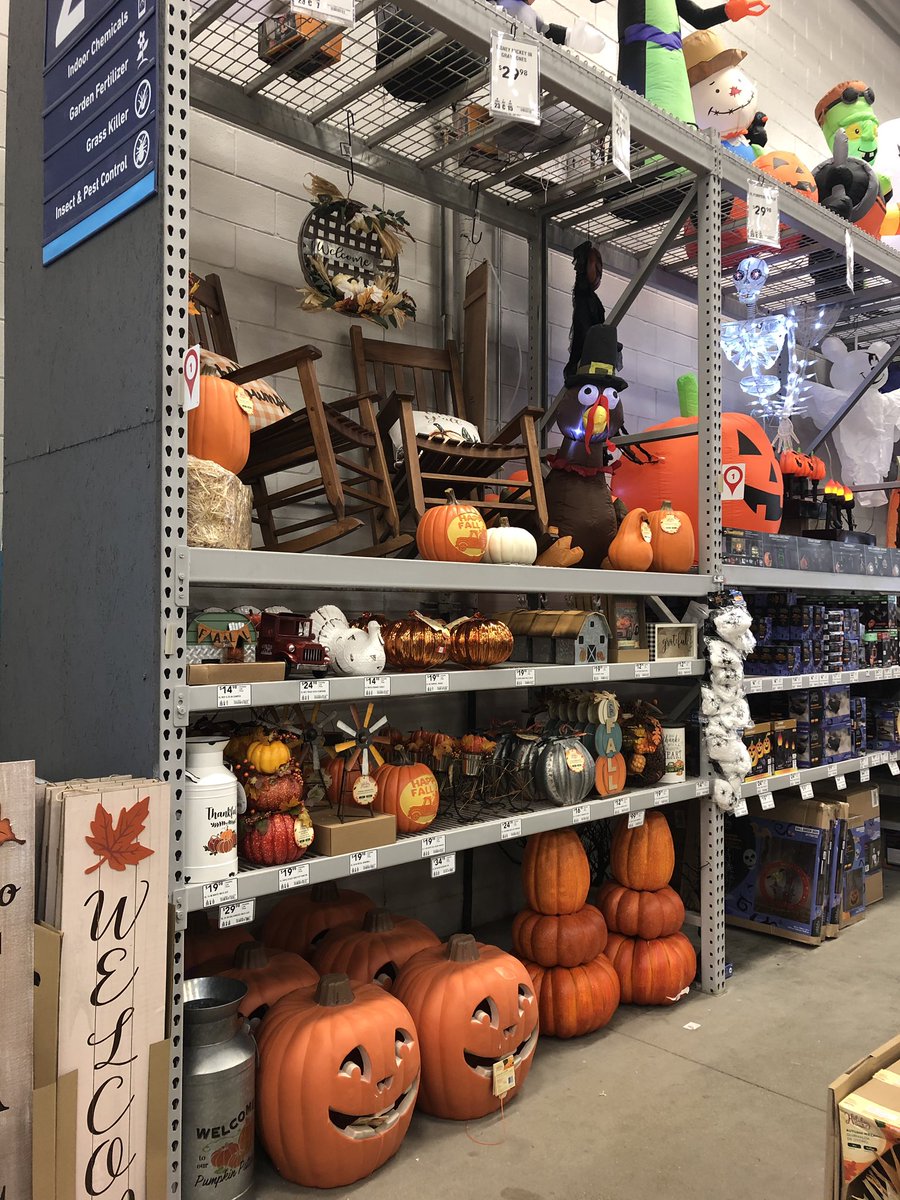 ShawnMcpherson's tweet photo. MST is on 🔥 @ 675!!! Check out the NEW Halloween 🎃 and Fall Harvest Set!!! @Slmoon2772 @DustinCornell5 @BlueBoxR1 @BenitoKomadina @bbrammell816 @BrianLittle222 https://t.co/8JA6hwHZ79