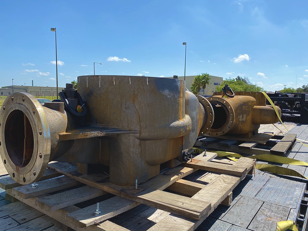 EcoatUS_ZPEX's tweet photo. Got in Some big pumps today. They will be ZPEX'd and head out to the field to fight corrosion and save our customers money on their utility bill. #ZPEX #EFFICIENCYGAINS https://t.co/QgB9fU4rzX