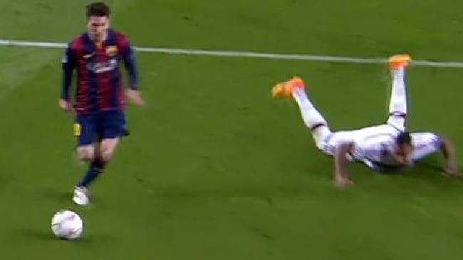 Beingkingkhan's tweet photo. @Bayern_02 😂😂😂😂😂😂😂😂😂😂😂😂😂😂😪😪😪 https://t.co/9MFcSHmmFm