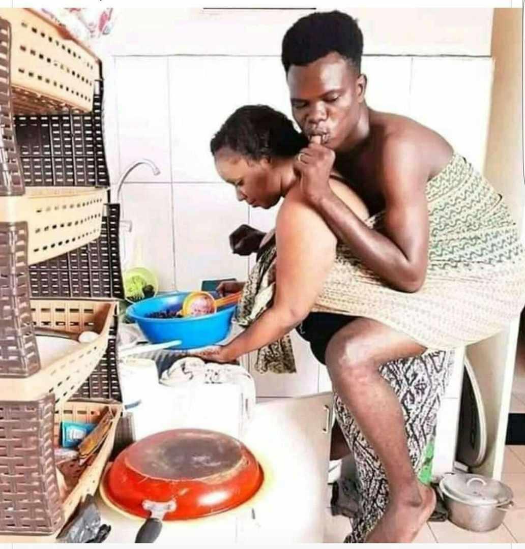 ___abc27's tweet photo. I REPEAT, DO NOT MARRY A LASTBORN!! Unless ngwee ekoma #OFILU🙌🏽😂 https://t.co/h8a7mFKUaK