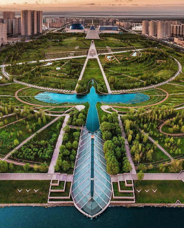 openmapchile's tweet photo. #ParqueUrbano: #Fénix en parque Mándala, ciudad #Astaná #Kazajistán y sí, se puede mapear la #InfraestructuraVerde desde y hacia cualquier parte del 🌏en plataforma #colaborativa y abierta #OpenStreetMap #openstreetmap16 años @OSMLatam @osmCL @weeklyOSM https://t.co/LEZN5alCuV https://t.co/4riJhj7xwt