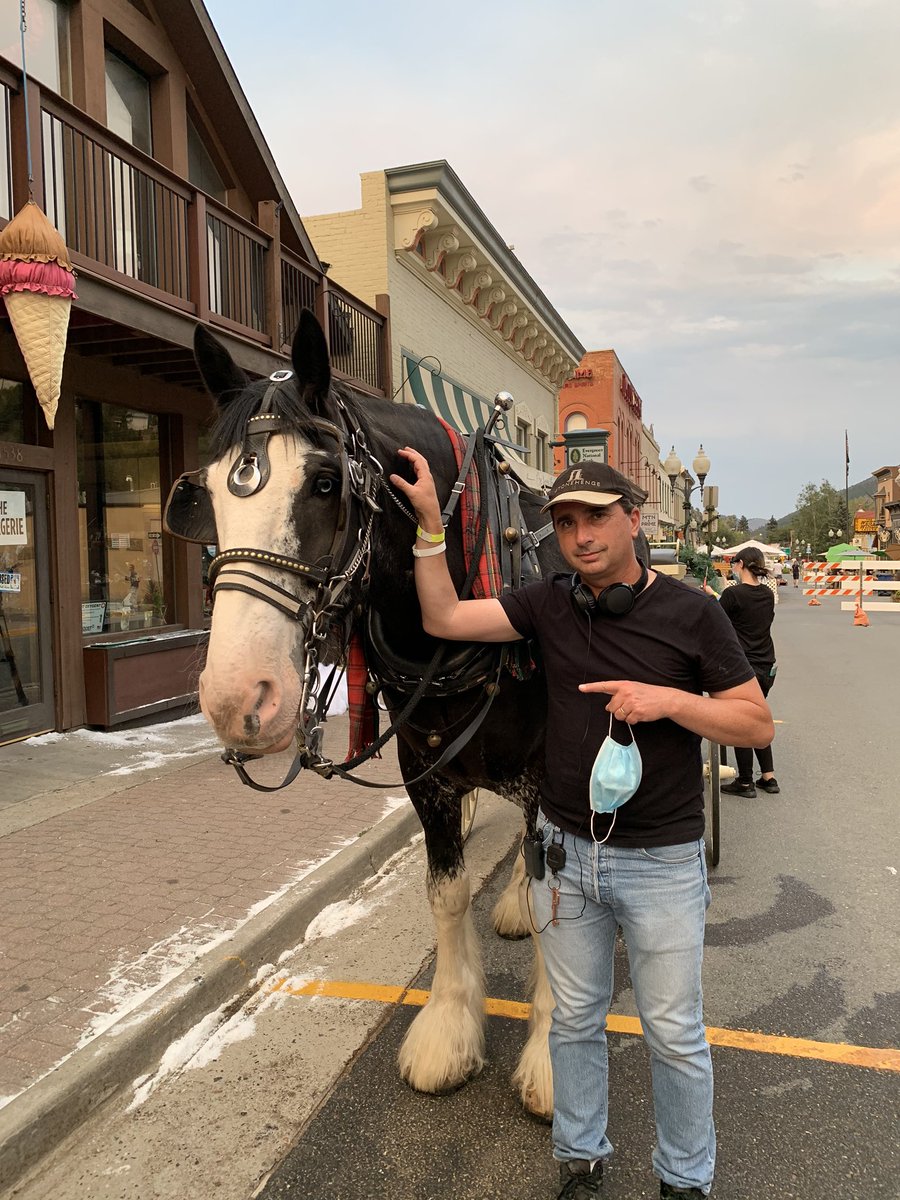acferrante's tweet image. Day 1 ... A horse that only talks to me. A Summer Christmas. And a virus. Sounds like a holiday romance to me. #covidnado #hotinthecity #fakesnow #makingmovies #Ace