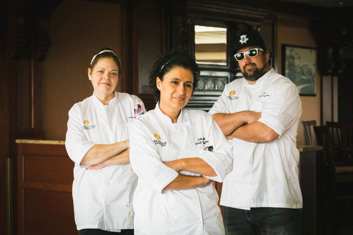 🏆WE HAVE A WINNER🏆

But ... you'll have to wait to find out who through our docu-series TV show, which airs Oct. 3rd on the Cooking Channel!

One of these photos shows the correct order with the 8th Annual World Food Champion in the middle!