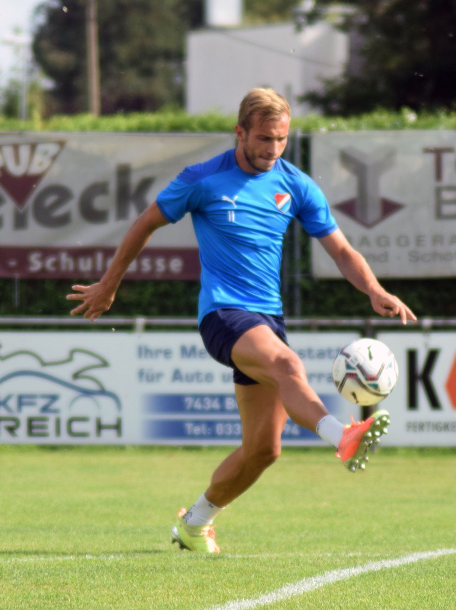 fcbanikostrava's tweet photo. 📸  Poslední trénink v Rakousku je za námi. V sobotu utkání s Hartbergem a návrat domů.

#banikvrakousku 🇦🇹 https://t.co/2CwBnCk57e