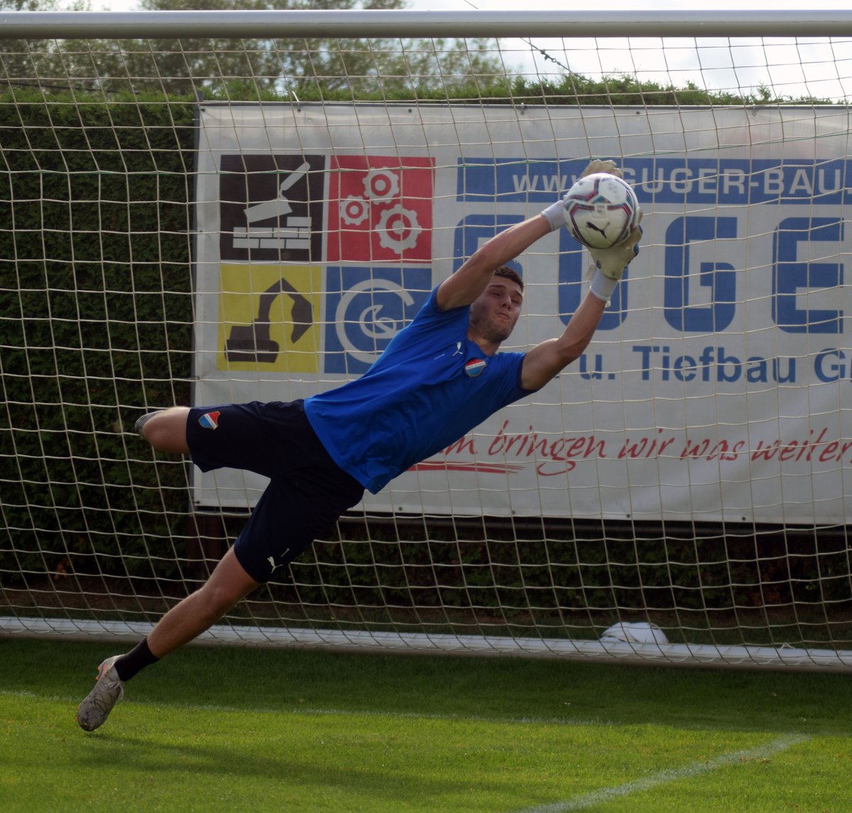 fcbanikostrava's tweet photo. 📸  Poslední trénink v Rakousku je za námi. V sobotu utkání s Hartbergem a návrat domů.

#banikvrakousku 🇦🇹 https://t.co/2CwBnCk57e