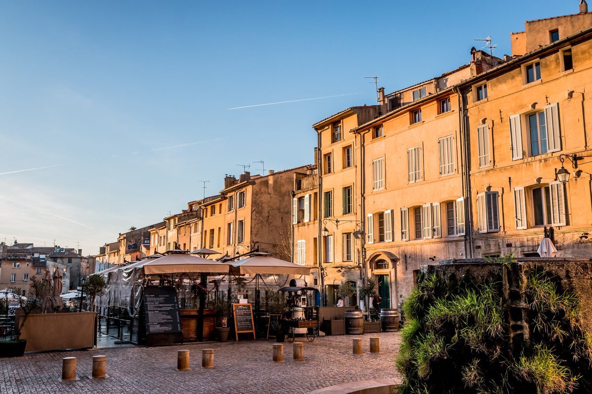 Bourgogne : DijonDauphiné : GrenobleProvence : Aix-en-Provence et Marseille