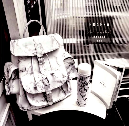 xiao xingchen:-marble white bag (with hints of black cause SONG LAN... duh)-very. aesthetic.-matching EVERYTHING. all supplies are also marble.-handwriting is like a computer font.-brings novels/books to read in his free time.-always has an extra marker for the teacher.