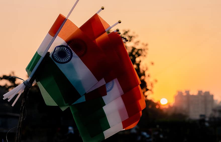 codaemons's tweet photo. Let's pledge to be more socially responsible to help eradicate #COVID19. Happy Independence Day! Stay safe. Stay responsible.
#IndependenceDay https://t.co/BGdgVV4kRp