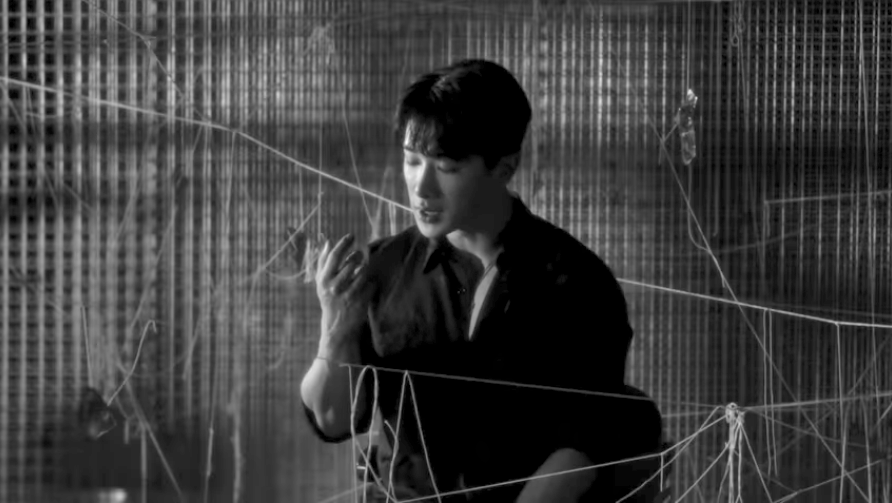 Attention #KPOP fans -- this one's for the #WENEE!!! @official__wonho has released the music video for his first solo English track #LosingYou and it's a dedication to all his loyal fans! ENJOY!!! --> youtu.be/9Xfy6EwfrpQ