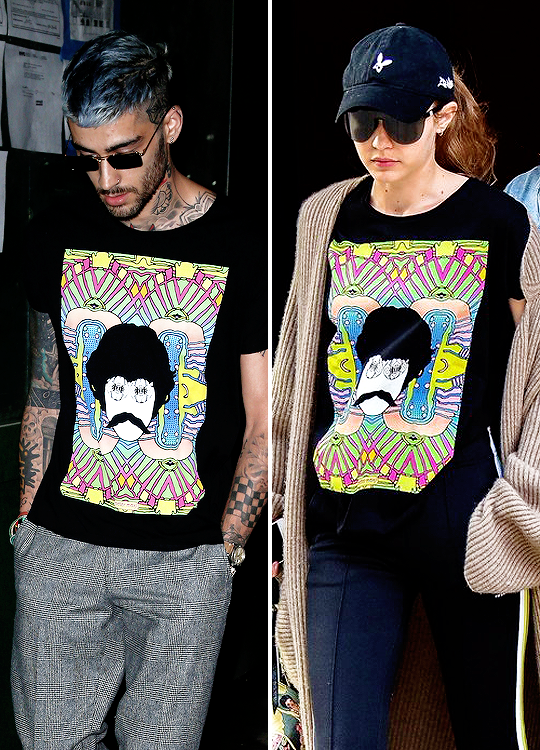 26. Gigi and Zayn sharing the same t-shirt again ♡