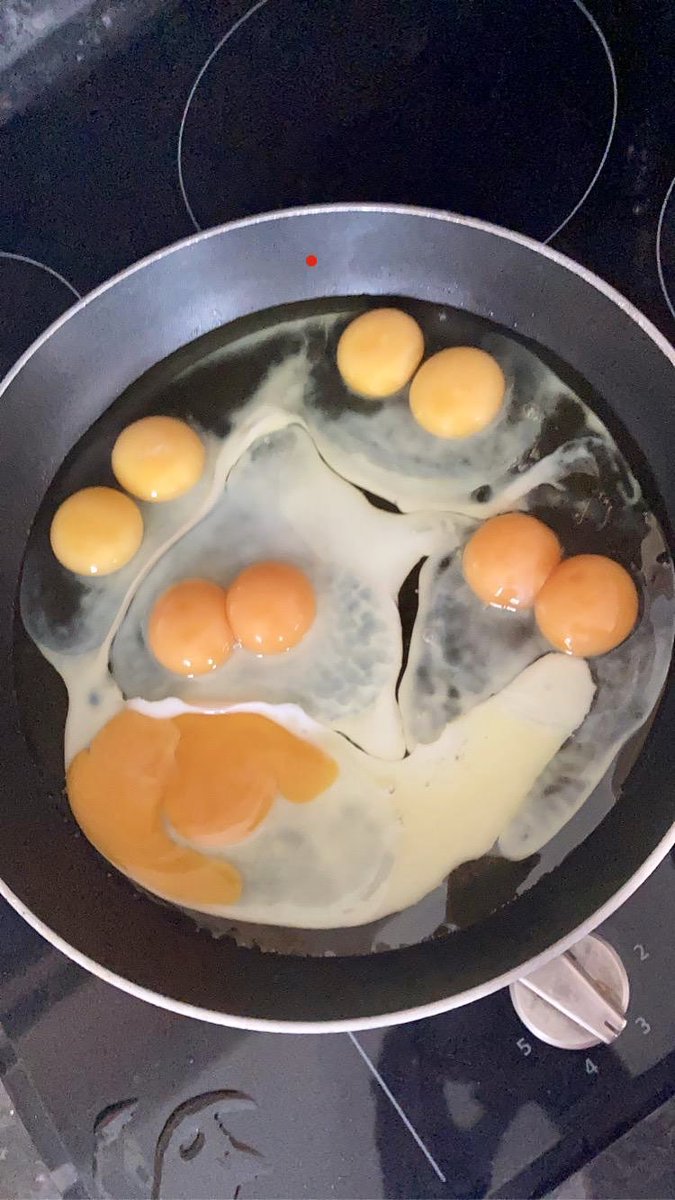 Family of 5 from Strichen were delighted with this ‘cracking’ pan of 5 double yolkers 🍳

Trays of 20 Jumbo eggs are available from The Egg Hoosie, we can’t guarantee double yolks, but there’s a fair chance you will get quite a few in a tray! 🍳🍳