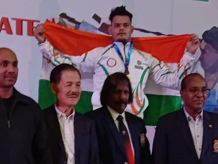 karate_tarun's tweet image. विजयी विश्व तिरंगा प्यारा
झंडा ऊंचा रहे हमारा...
🇮🇳स्वतंत्रता दिवस की हार्दिक शुभकामनाएं🇮🇳